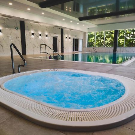 Hotel Nad Czernicą Czarne  Zewnętrze zdjęcie