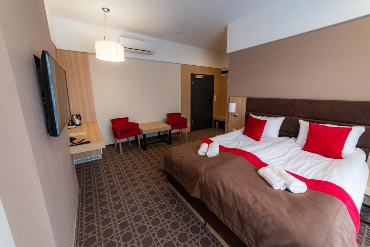 Hotel Nad Czernicą Czarne  Zewnętrze zdjęcie