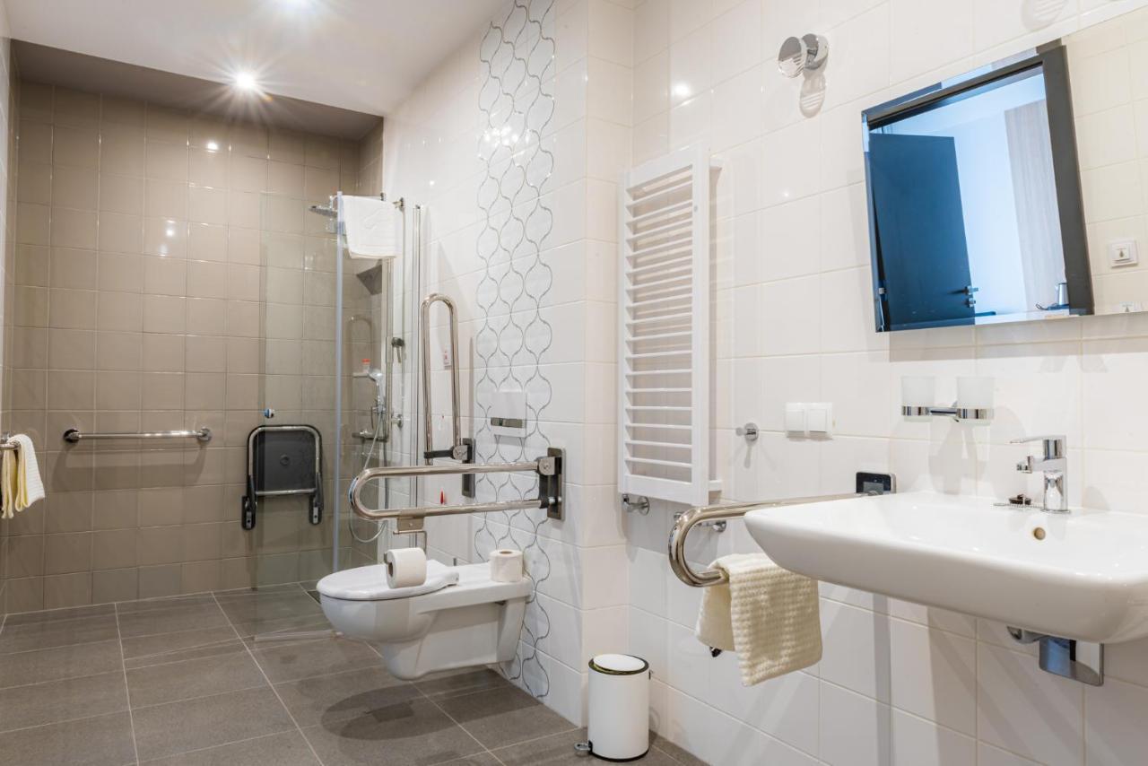 Hotel Nad Czernicą Czarne  Zewnętrze zdjęcie
