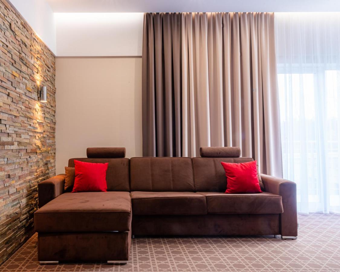 Hotel Nad Czernicą Czarne  Zewnętrze zdjęcie