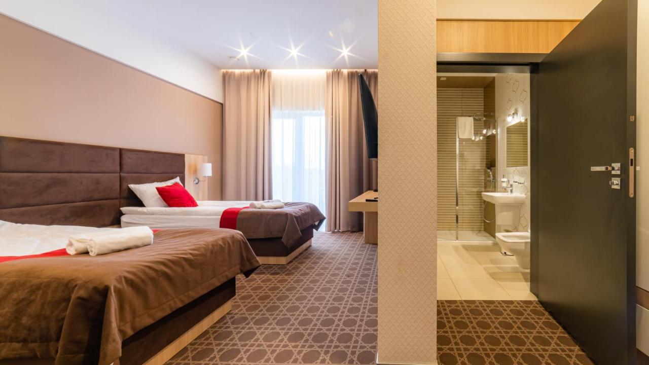 Hotel Nad Czernicą Czarne  Zewnętrze zdjęcie
